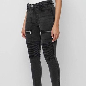 RIBBED SKINNY JEANS - BLACK